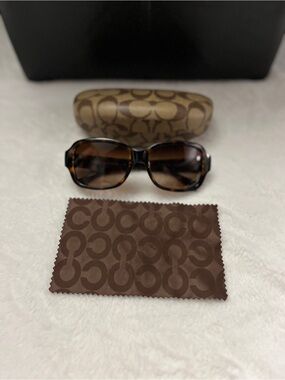Coach Women's Rita Tortoiseshell Sunglasses with Brown Gradient Lenses